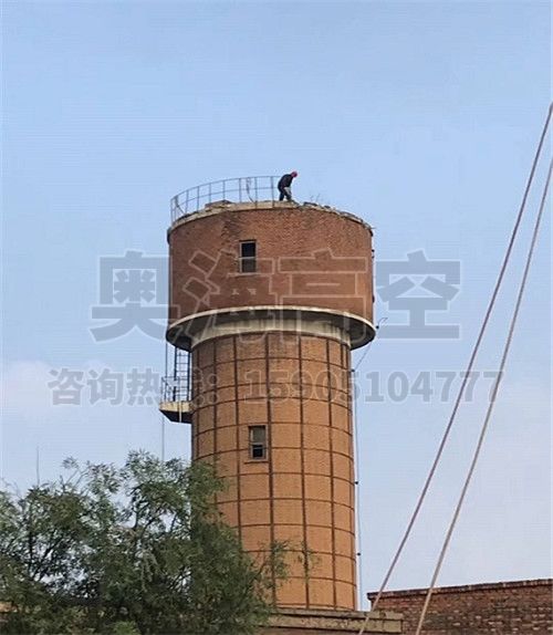 水塔人工拆除